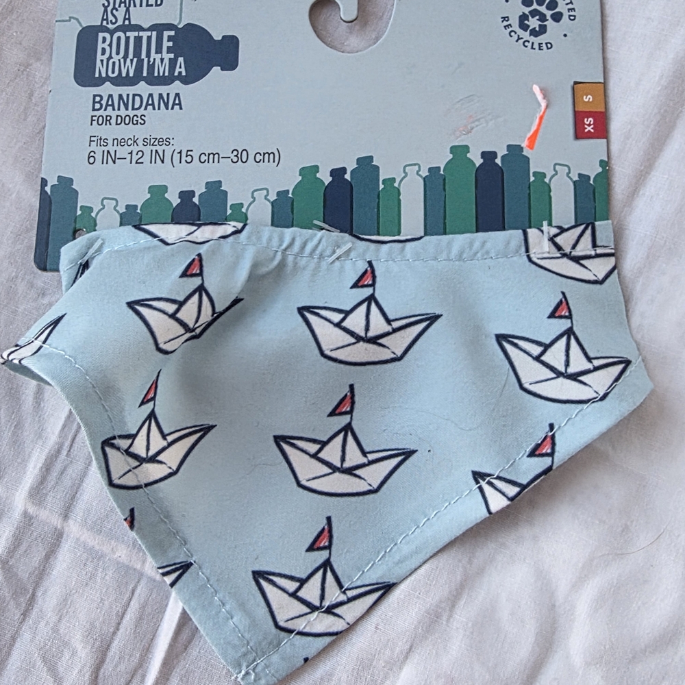 Paper Boat Pattern Bandana 👀BUNDLE AND SAVE🥳